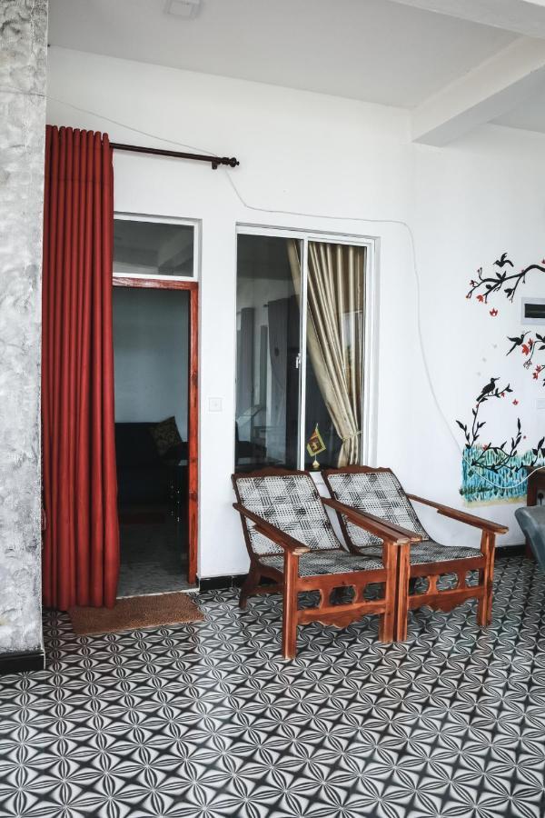 Sunset View Beach Hotel Аругам Бей Екстериор снимка
